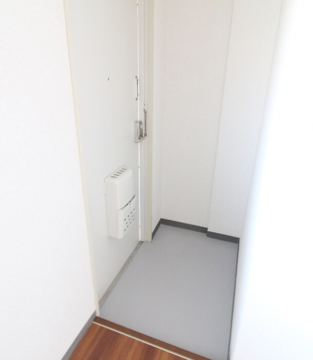 物件内観写真21　(玄関)