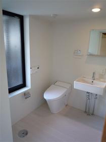 物件内観写真10　(トイレ)