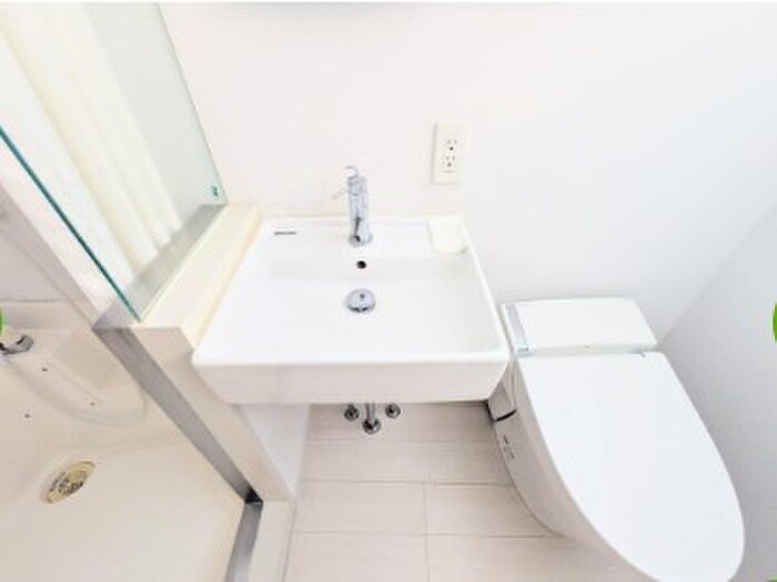 物件内観写真11　(洗面)