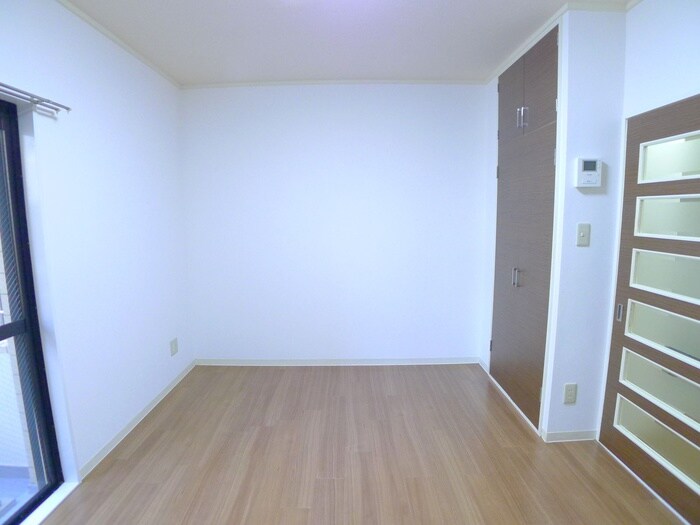 物件内観写真22　(居室)