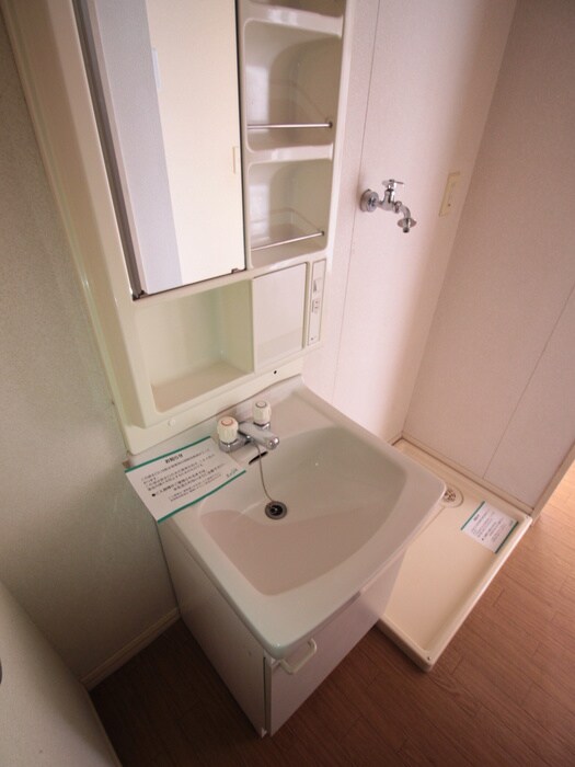 物件内観写真15　(洗面)