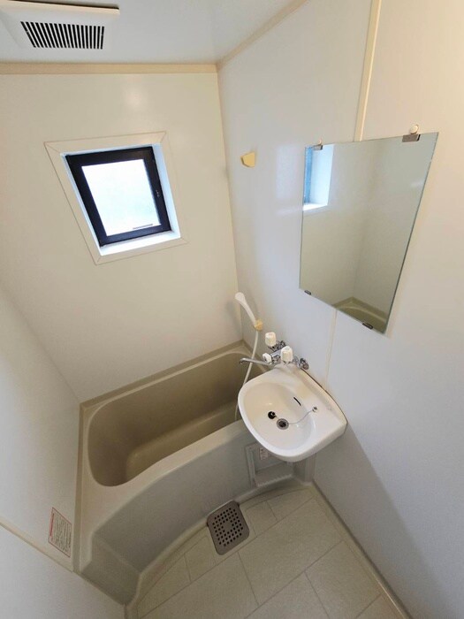 物件内観写真13　(バス／シャワールーム等)