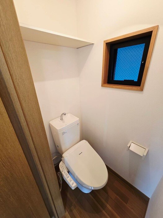 物件内観写真15　(トイレ)