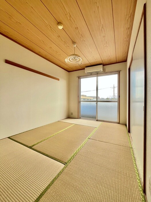 物件内観写真11　(居室)