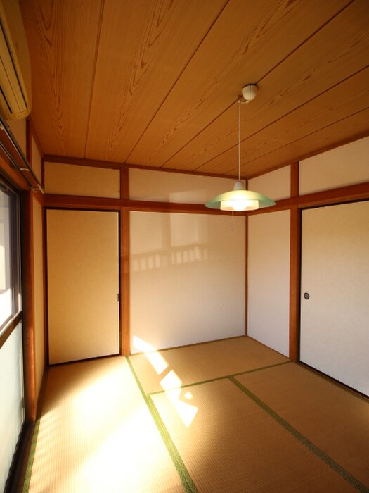 物件内観写真6　(居室)