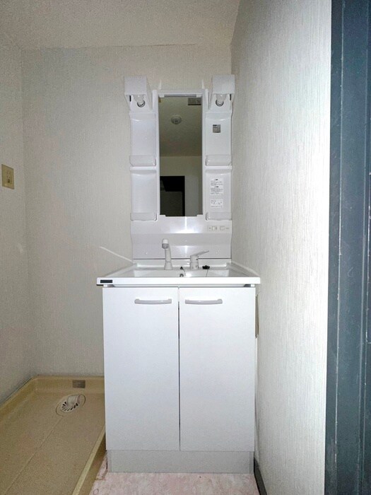 物件内観写真14　(洗面)