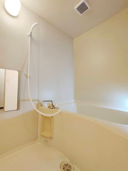 物件内観写真12　(バス／シャワールーム等)