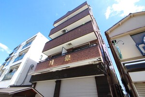 川銀ビル外観写真