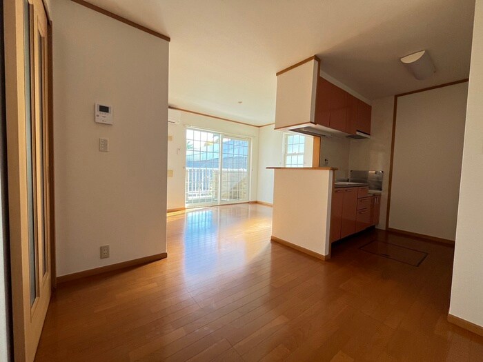 物件内観写真4　(居室)