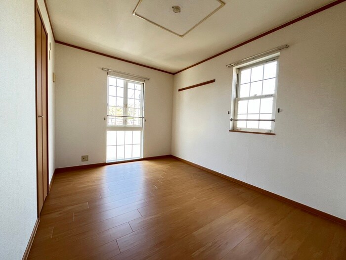 物件内観写真6　(居室)