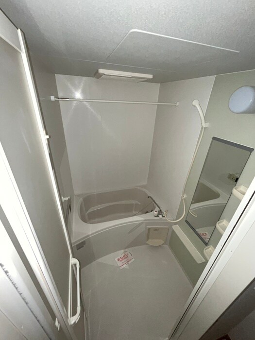 物件内観写真12　(バス／シャワールーム等)