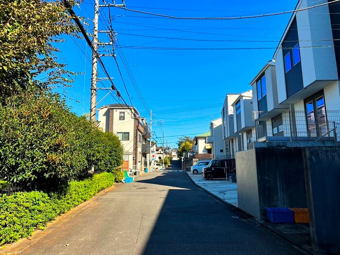 物件外観写真3　(周辺環境)