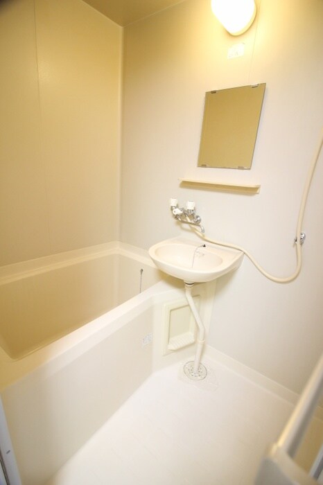 物件内観写真12　(バス／シャワールーム等)