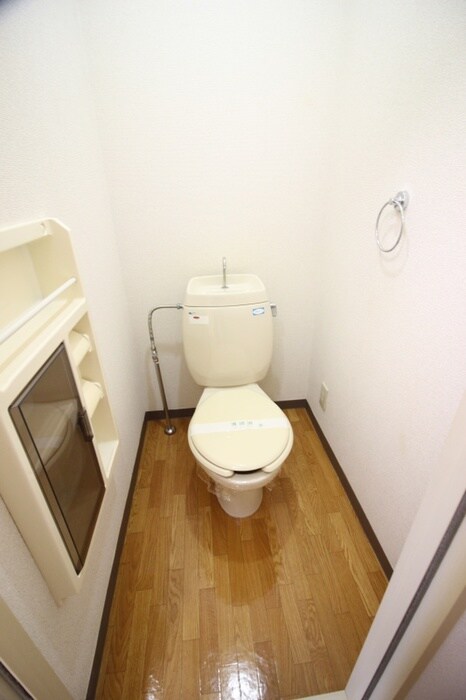 物件内観写真13　(トイレ)