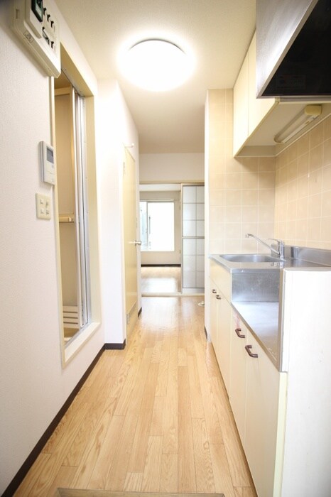 物件内観写真22　(廊下)