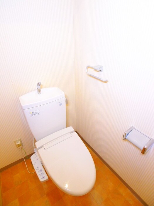 物件内観写真15　(トイレ)