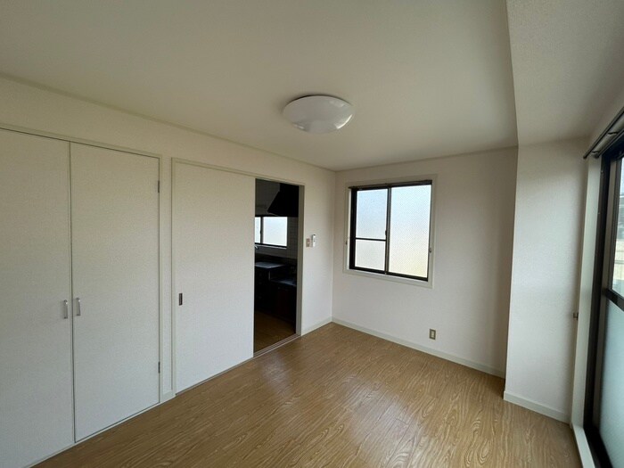 物件内観写真12　(居室)