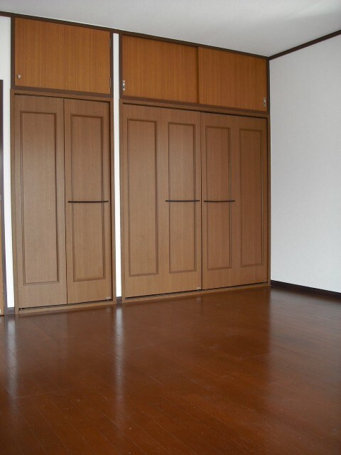 物件内観写真8　(収納)