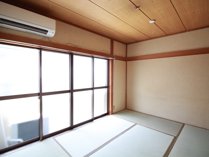 物件内観写真7　(居室)