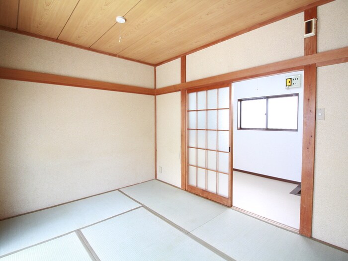 物件内観写真9　(居室)