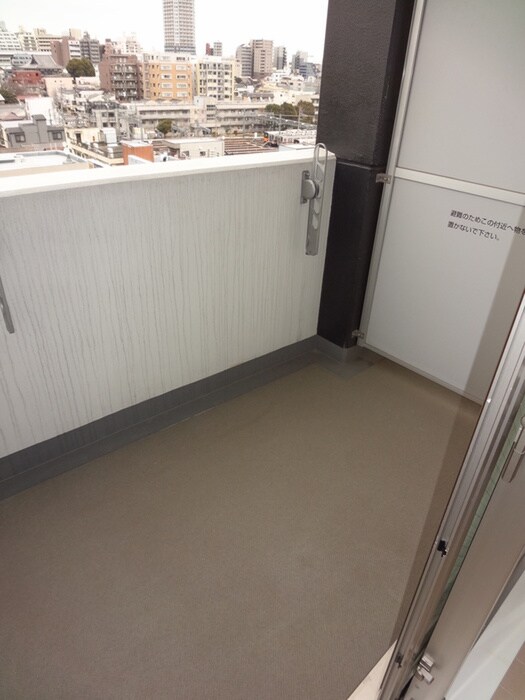 物件内観写真16　(ベランダ・バルコニー)