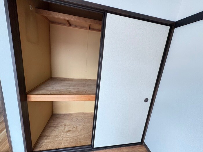 物件内観写真16　(収納)