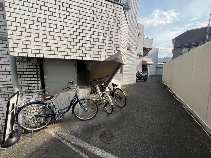 物件外観写真5　(外観写真)