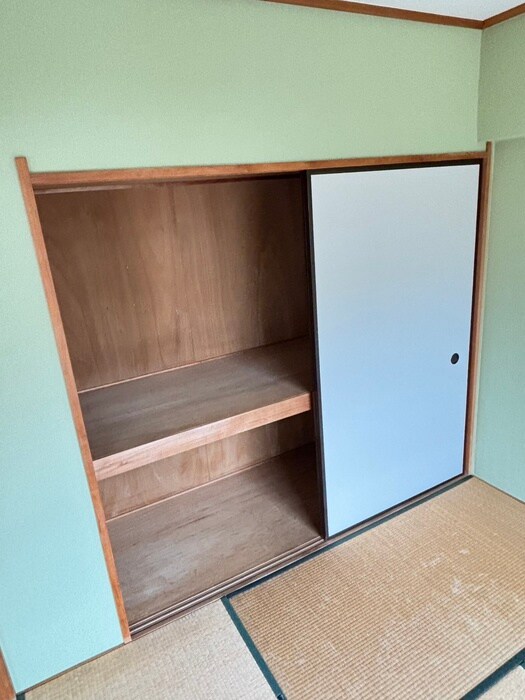 物件内観写真15　(収納)