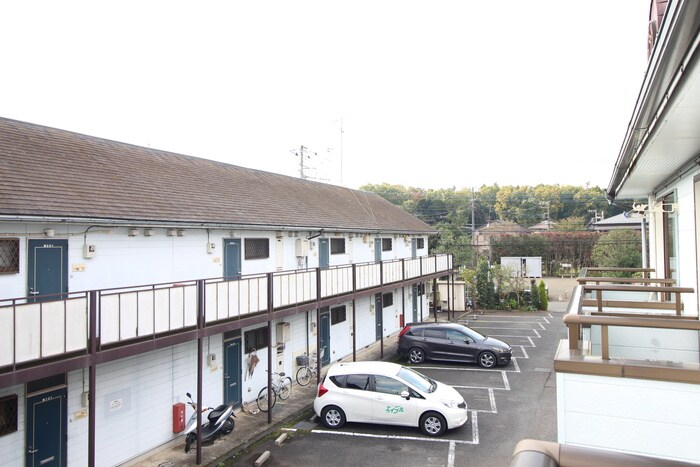 物件内観写真16　(室内からの展望)