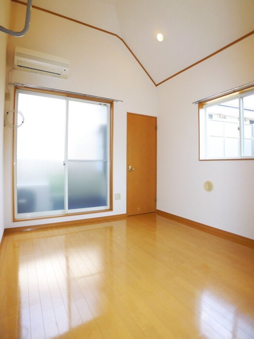 物件内観写真9　(居室)