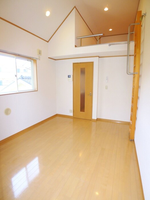 物件内観写真10　(居室)