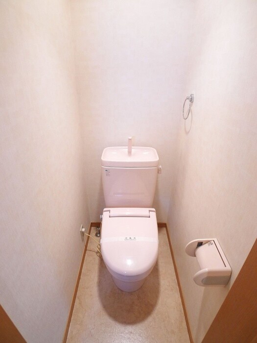 物件内観写真14　(トイレ)