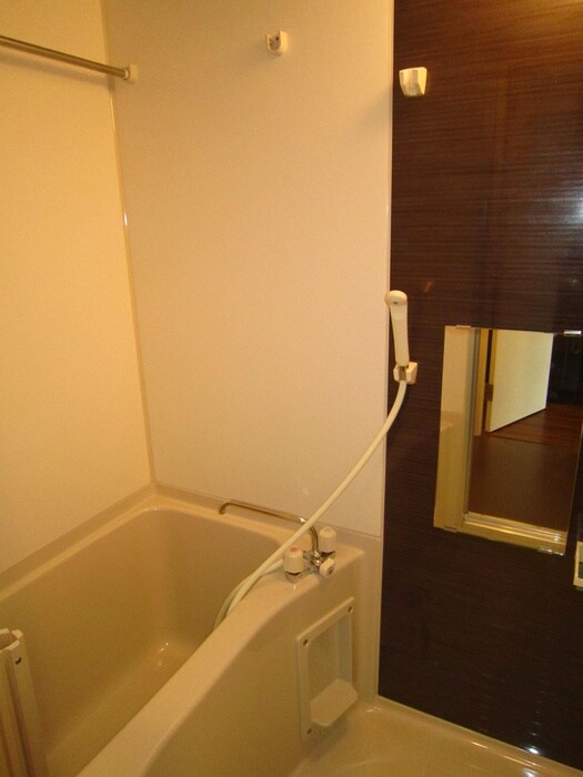 物件内観写真12　(バス／シャワールーム等)