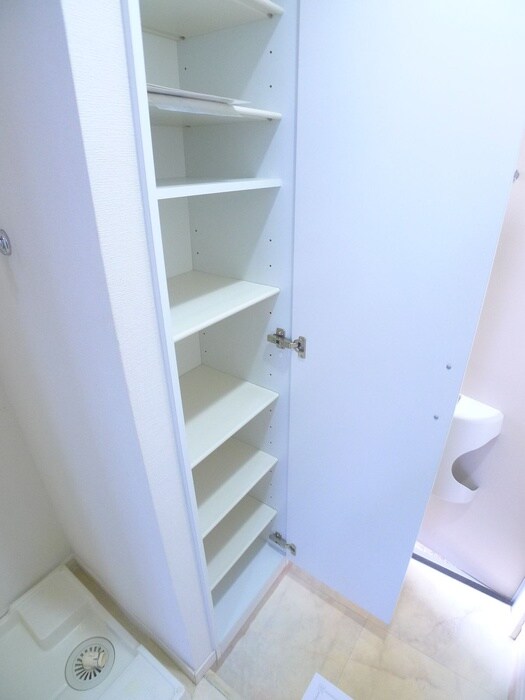 物件内観写真17　(靴箱)