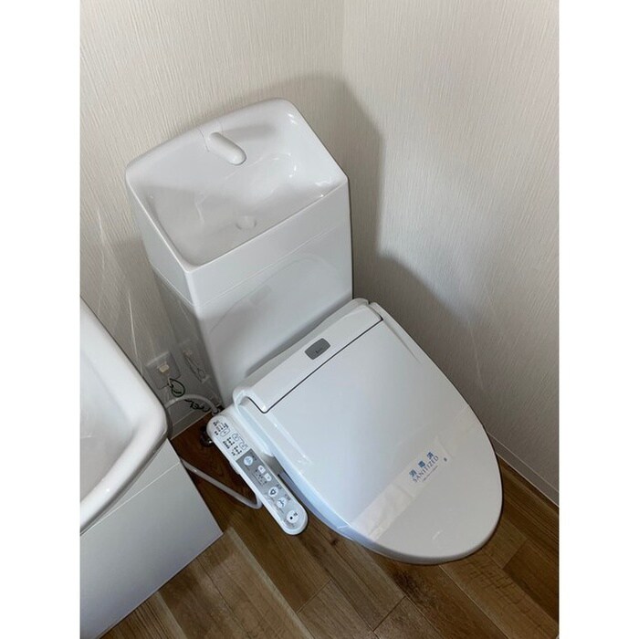 物件内観写真18　(トイレ)