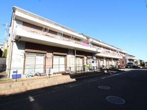 ウエストヒルズ外観写真
