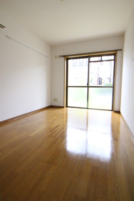 物件内観写真19　(居室)