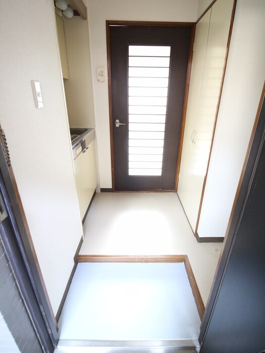 物件内観写真15　(廊下)