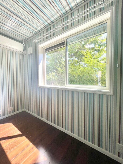 物件内観写真20　(室内からの展望)