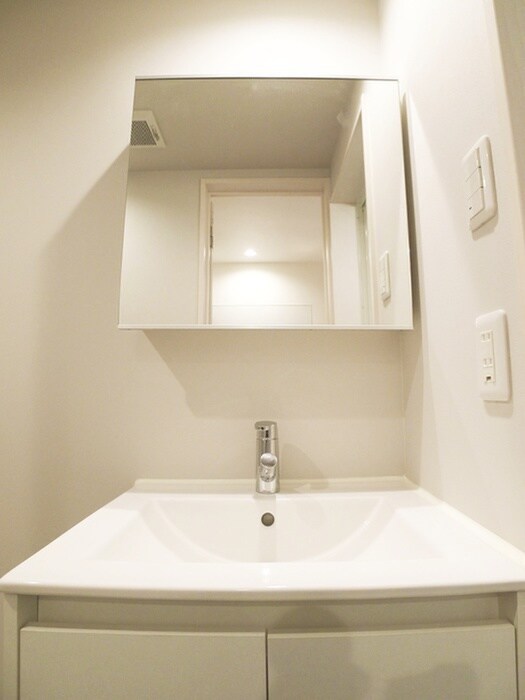 物件内観写真14　(洗面)