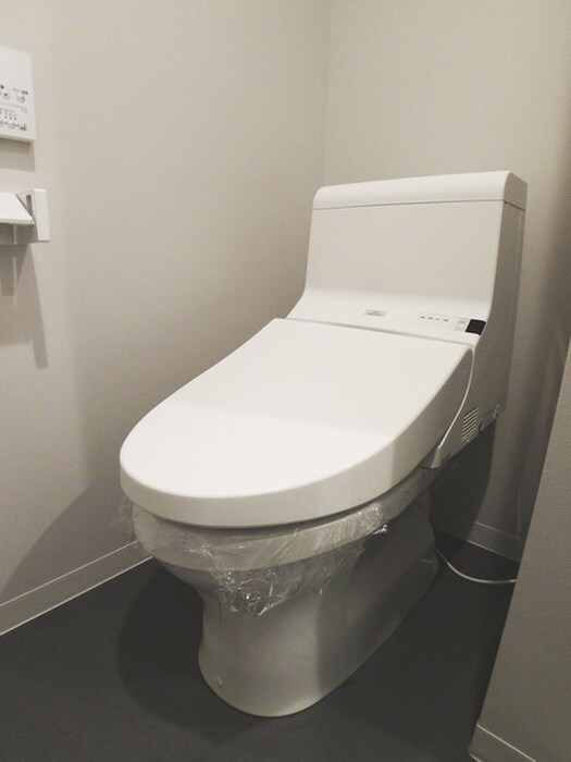 物件内観写真16　(トイレ)