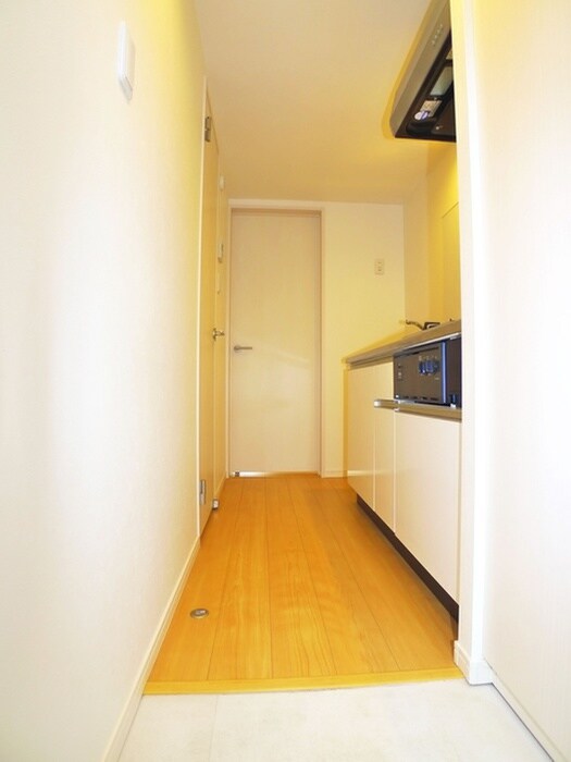 物件内観写真17　(玄関)