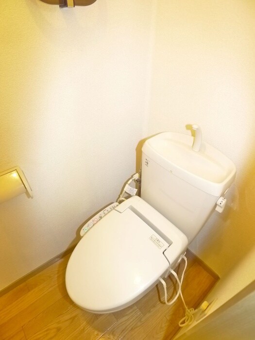 物件内観写真15　(トイレ)