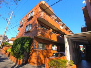 メゾンロワ－ル外観写真