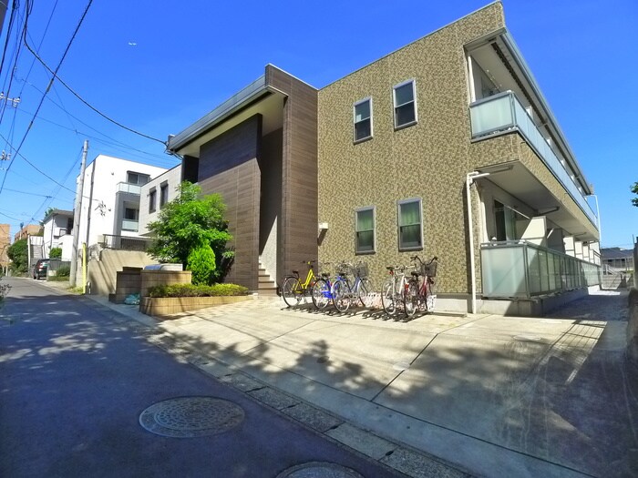 物件外観写真2　(周辺環境)