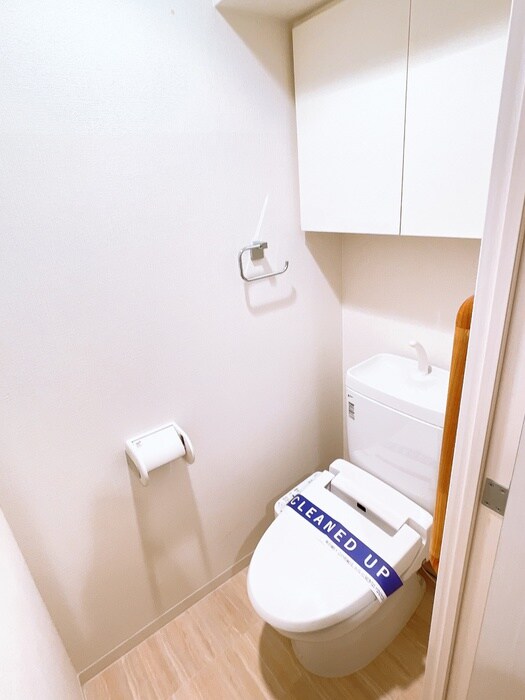 物件内観写真11　(トイレ)