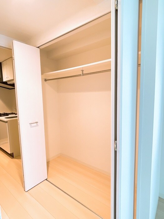 物件内観写真15　(収納)