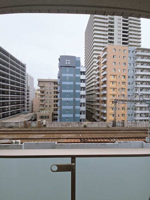 物件内観写真16　(室内からの展望)