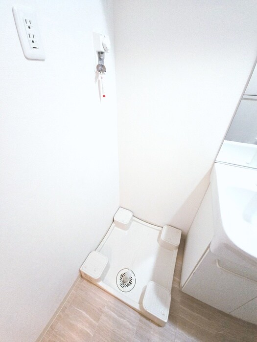 物件内観写真19　(洗濯機置場)