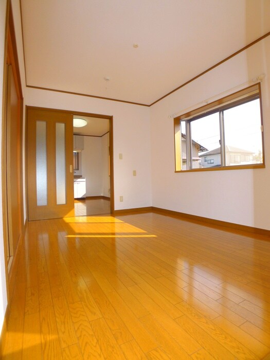 物件内観写真5　(居室)